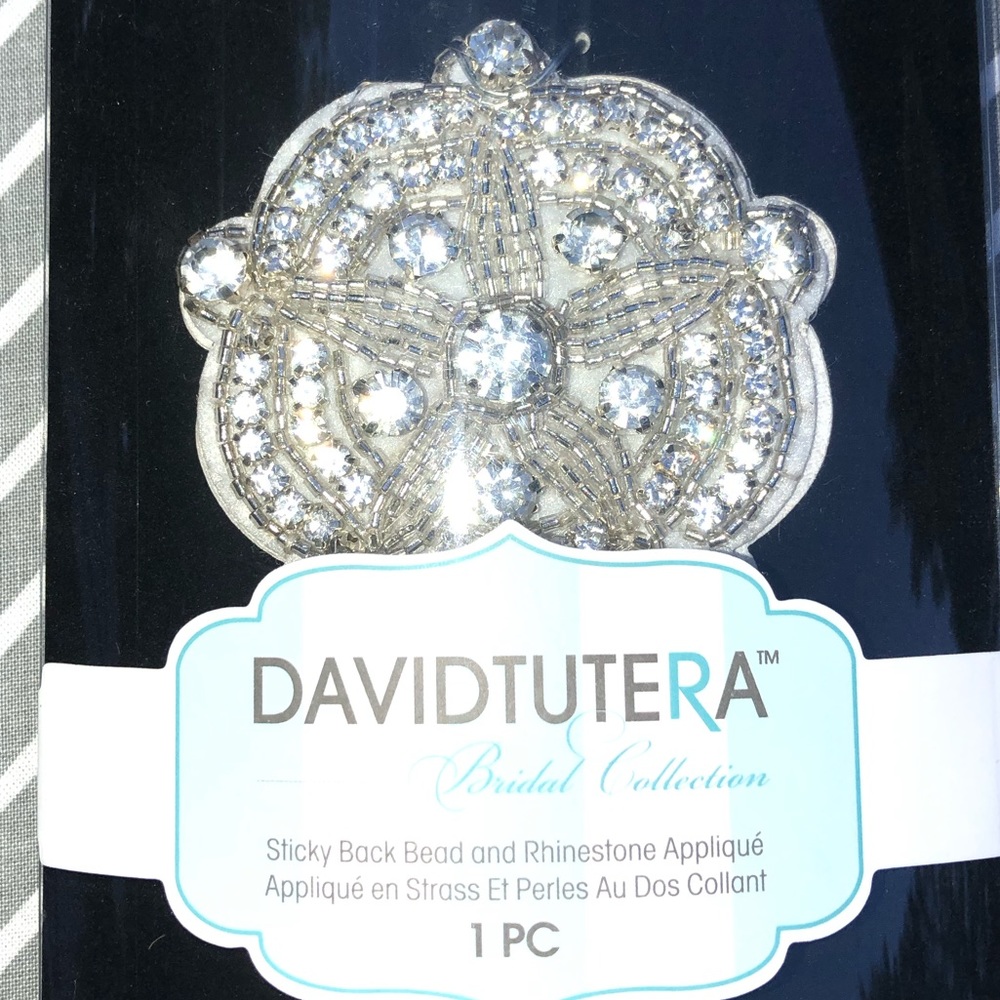 New! David Tutera sticky back Appliqué